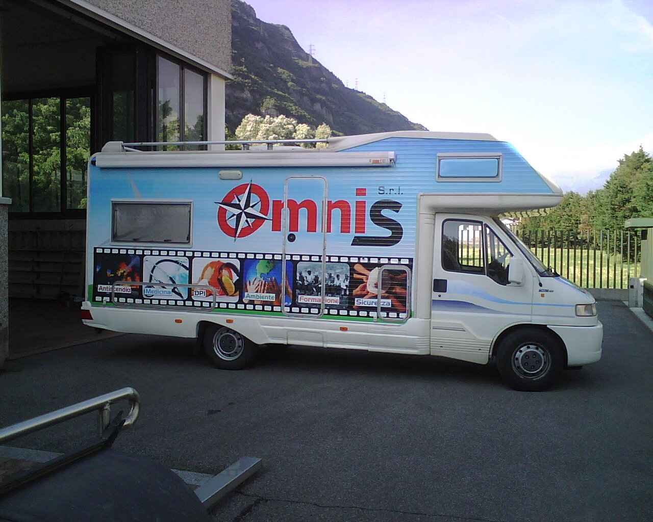 Decorazione camper Omnis